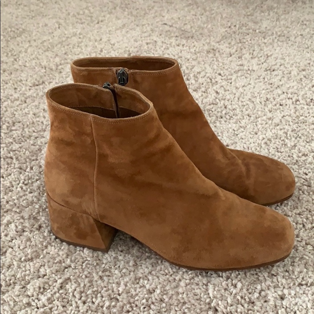 Vince Booties